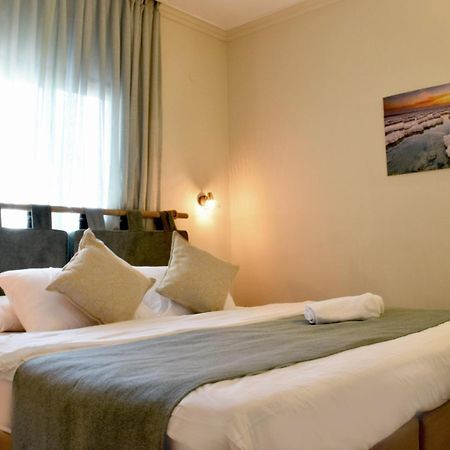 כפר נופש קלי"ה ים המלח Hotel Kalia Exterior photo