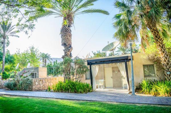 כפר נופש קלי"ה ים המלח Hotel Kalia Exterior photo
